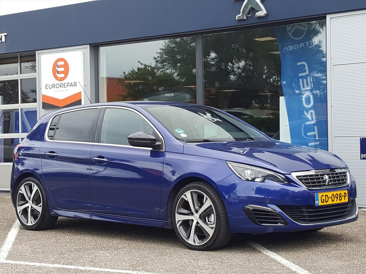 Peugeot 308 - GT 1.6 TURBO-205pk Navi | FULL-LED | Alcantara/Leer | Trekhaak | Cruise & Climate control - AutoWereld.nl