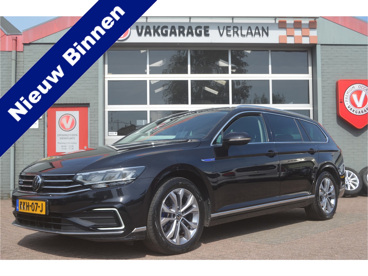 Volkswagen Passat Variant - 1.4 TSI PHEV GTE Business 12 mnd. gar. trekhaak / HUD / 360 camera - AutoWereld.nl