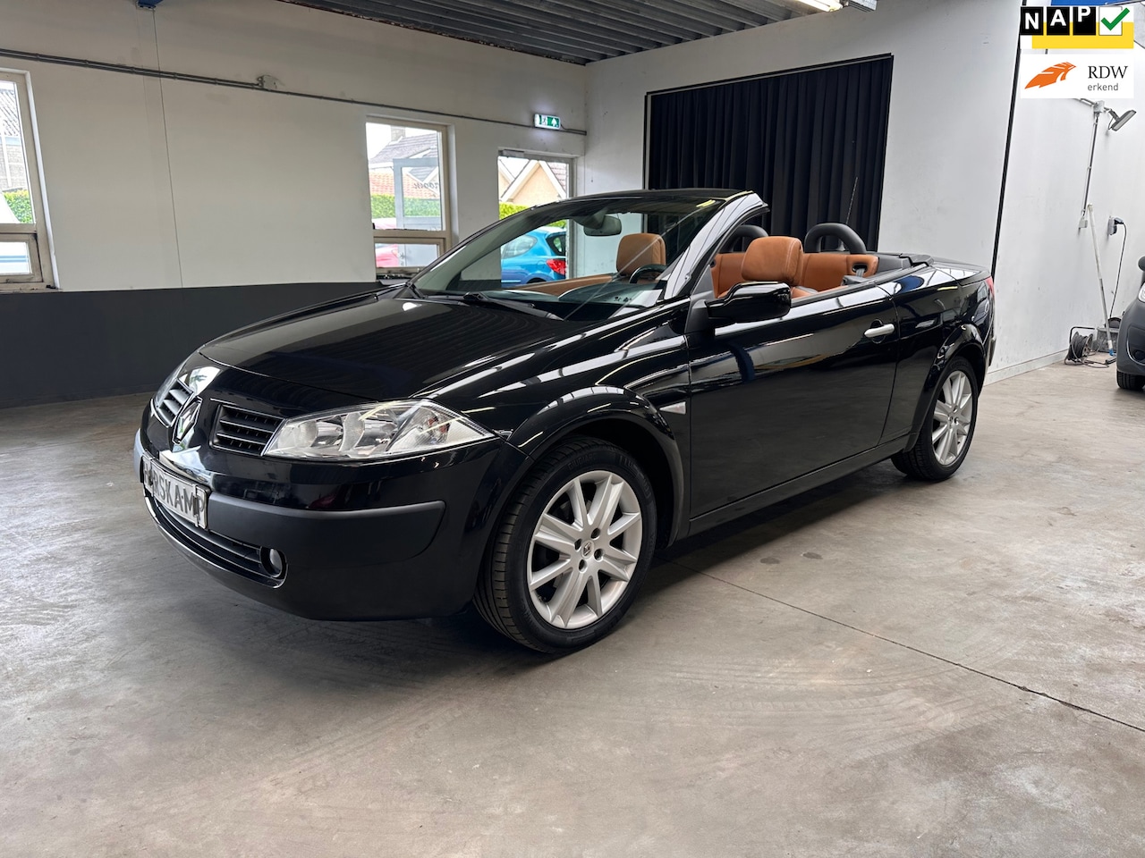 Renault Mégane coupé cabriolet - 2.0-16V Privilège Luxe 2.0-16V Privilège Luxe - AutoWereld.nl