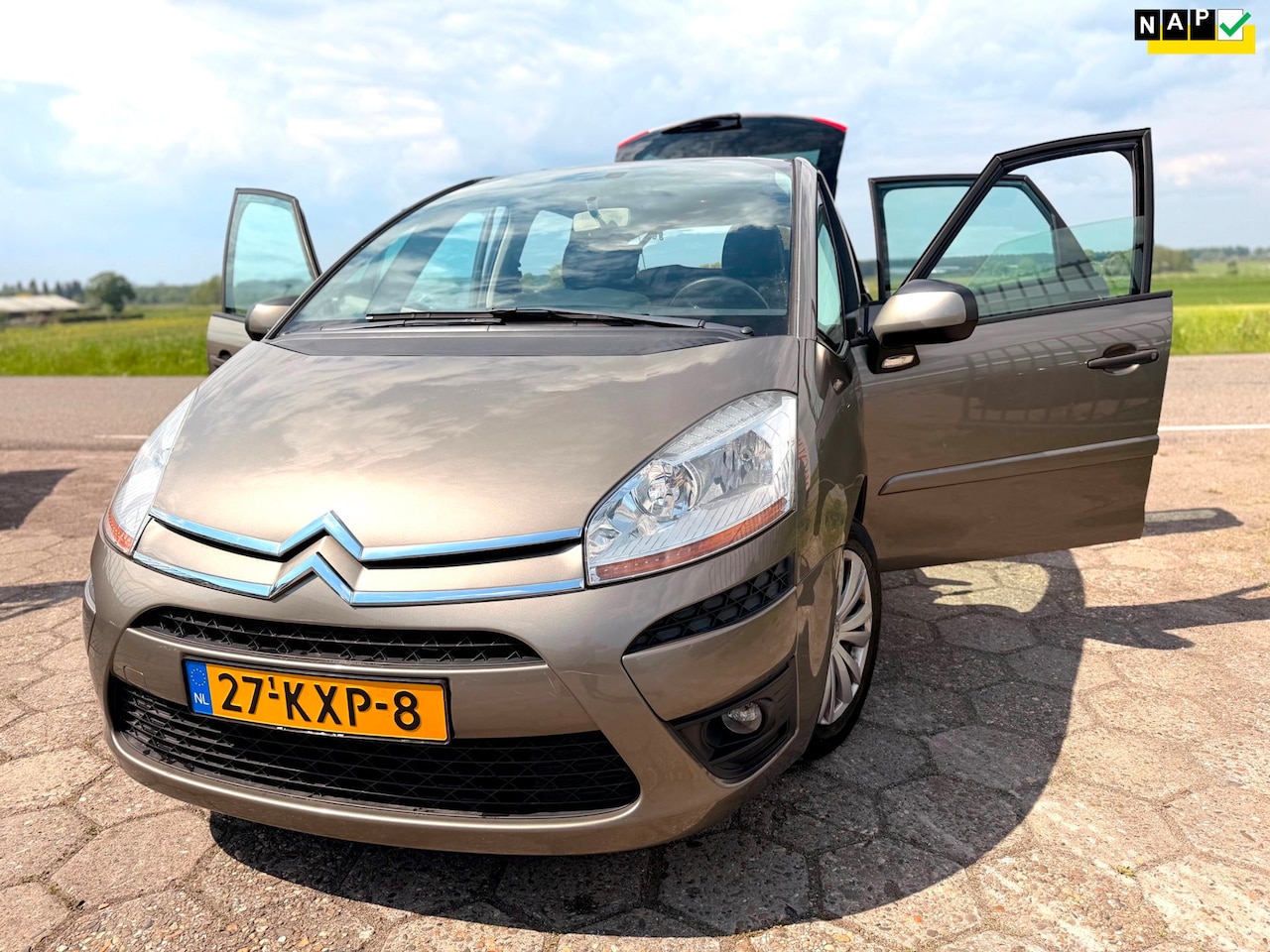 Citroën C4 Picasso - 1.6 VTi Image 5p. AIRCO| TREKHAAK| PARKEERSENSOREN - AutoWereld.nl
