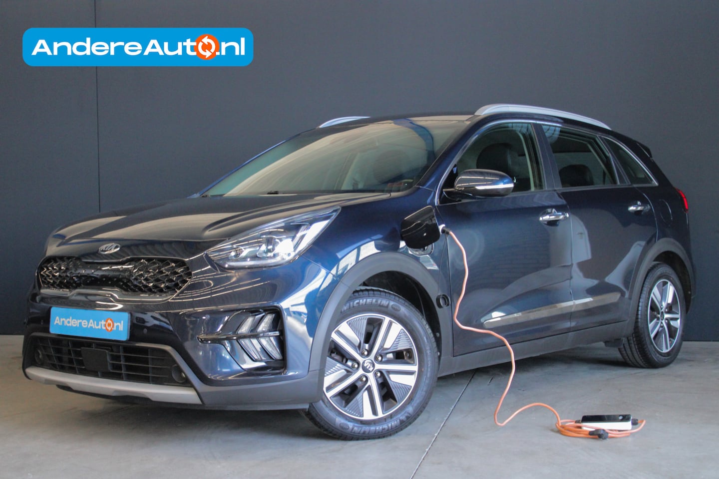 Kia Niro - 1.6 GDi PHEV DynamicLine |trekhaak|stoel/stuurverwarming|leder| - AutoWereld.nl