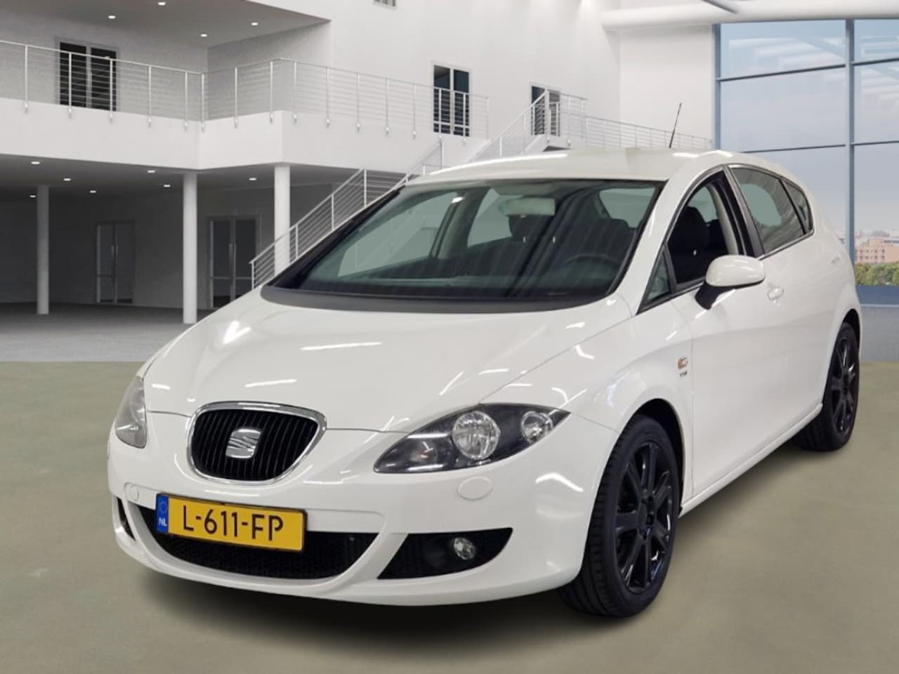 SEAT Leon - 1.4 5D AIRCO NIEUWE APK CRUISECONTROL PARKEERSENSOREN VELGEN - AutoWereld.nl
