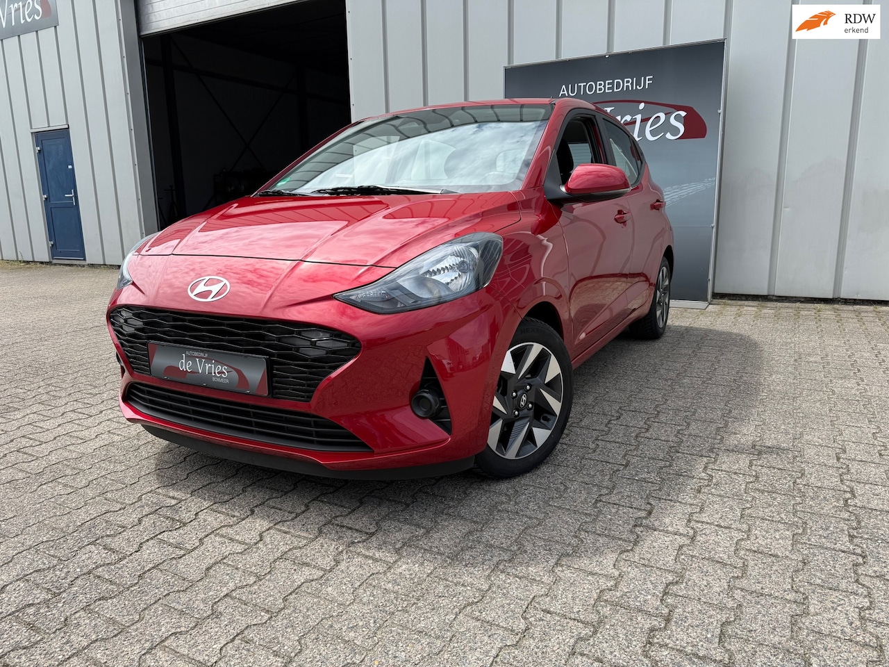 Hyundai i10 - 1.0 Comfort Smart 5-zits NAVI / STUURVERW / STOELVERW / CAMERA / - AutoWereld.nl