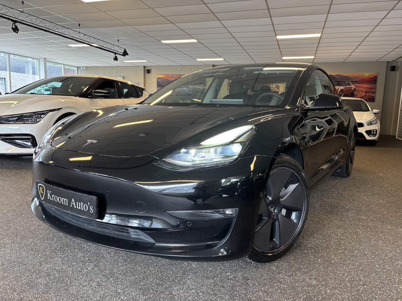 Tesla Model 3 - Long Range RWD Long Range AWD 78 kWh LONG Range SOH 92.4 % - AutoWereld.nl