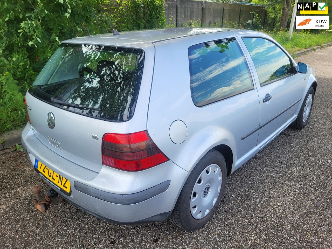 Volkswagen Golf - AIRCO/CRUISE CONTROL 1.6-16V APK 25-10-26 - AutoWereld.nl
