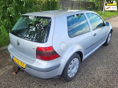 Volkswagen Golf - AIRCO/CRUISE CONTROL 1.6-16V APK 25-10-26