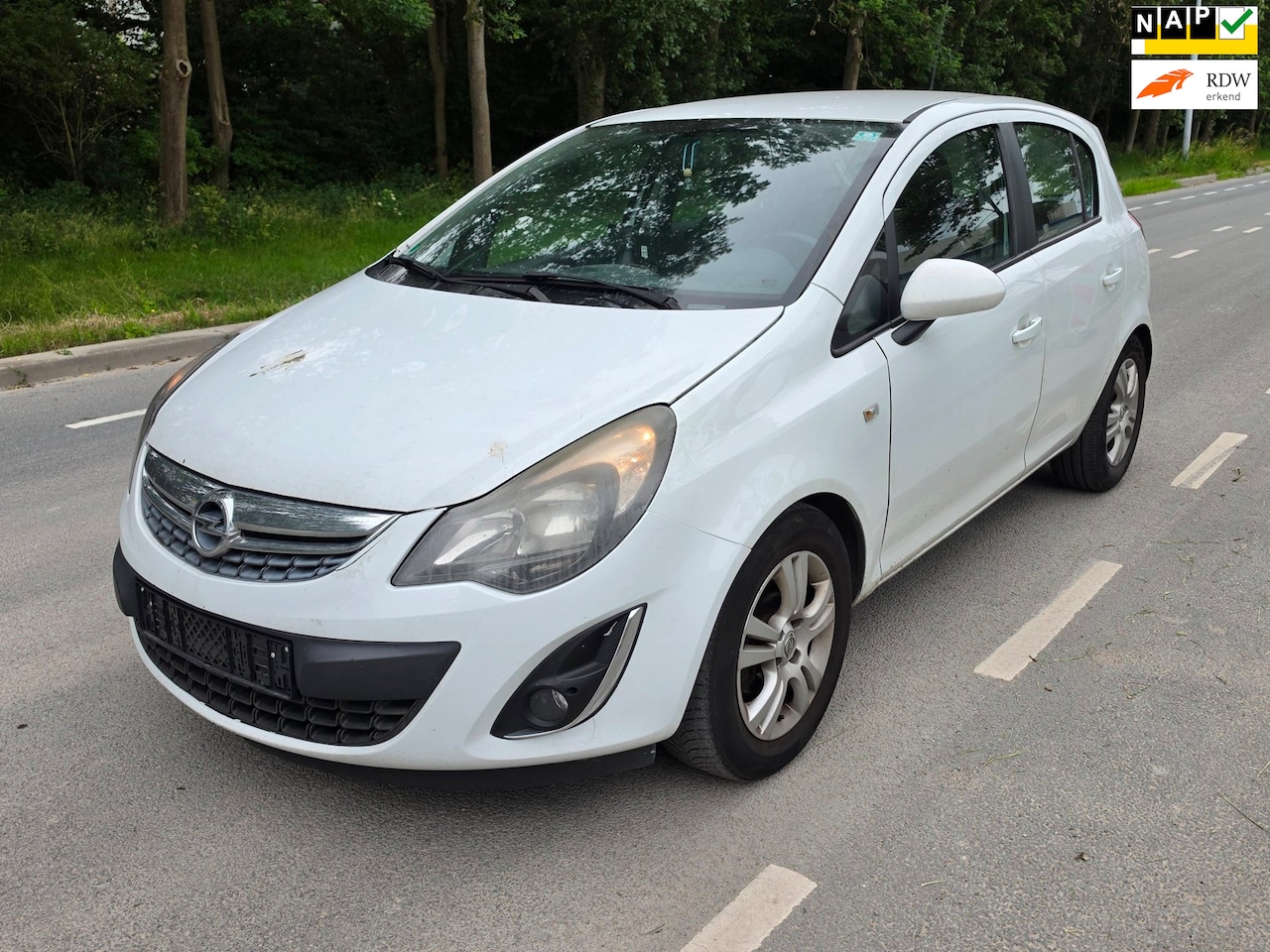 Opel Corsa - 1.3 CDTi EcoFlex S/S Design Edition / AIRCO / NAP - AutoWereld.nl