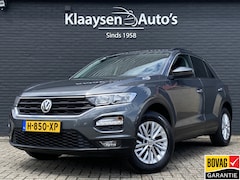 Volkswagen T-Roc - 1.0 TSI Style 116 pk | adaptieve cruise control | navigatie | parkeersensoren | all season