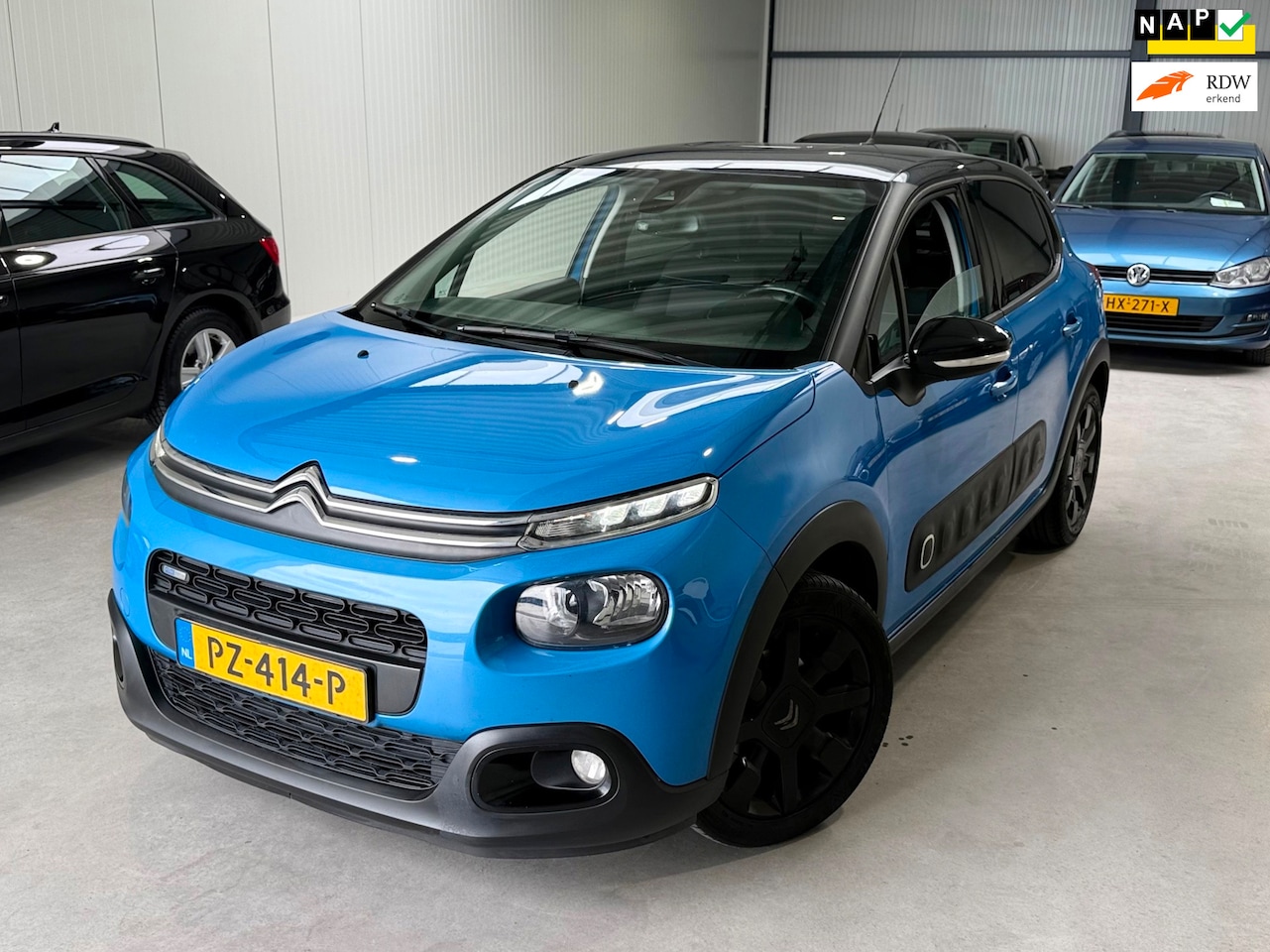 Citroën C3 - 1.2 Shine Rookt blauw verbruikt olie - AutoWereld.nl