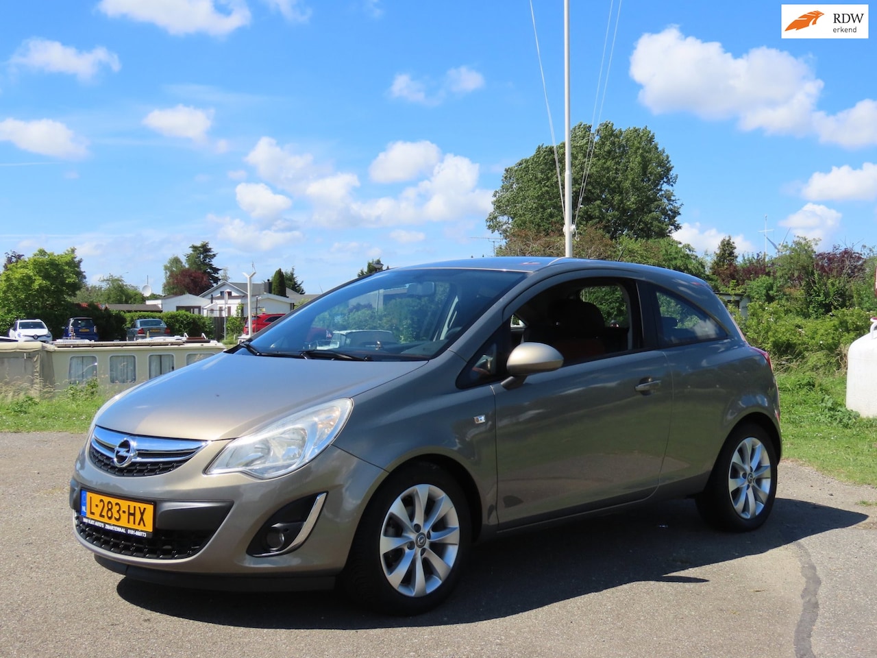 Opel Corsa - 1.4-16V Sport intro *Stoel&Stuur verwarming *LED *PDC - AutoWereld.nl