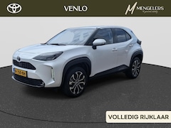 Toyota Yaris Cross - 1.5 Hybrid First Edition RIJKLAAR | Trekhaak | All season | Camera | Navigatie