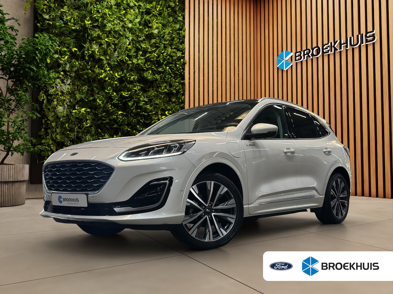 Ford Kuga - 2.5 PHEV Vignale Alle opties! | Pano | Elek. trekhaak | Head-up | B&O | 20'' - AutoWereld.nl