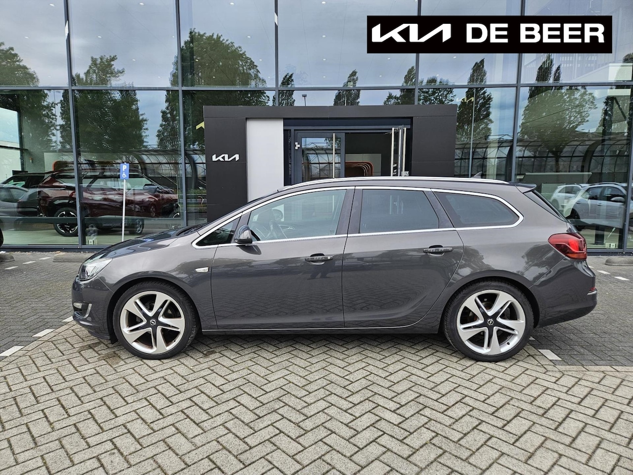 Opel Astra - 1.4 Turbo Ecotec 120pk Sport Navi/ Clima / Cruise (Handel/ Export) - AutoWereld.nl