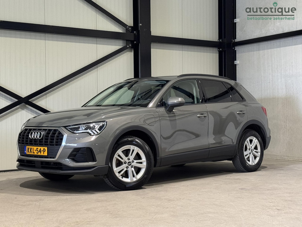 Audi Q3 - 45 TFSI e Edition | navi | leder | trekhaak | - AutoWereld.nl