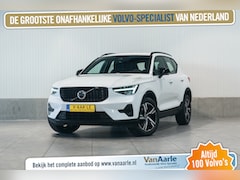 Volvo XC40 - Aut. B3 Plus Dark Stoelverwarming Parkeercamera HarmanKardon 163pk