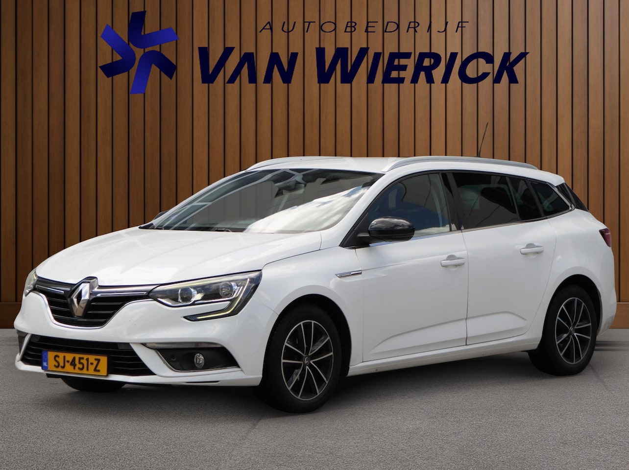 Renault Mégane Estate - 1.2 TCe Limited | Cruise | Navi | LM Velgen | Bluetooth | NAP - AutoWereld.nl
