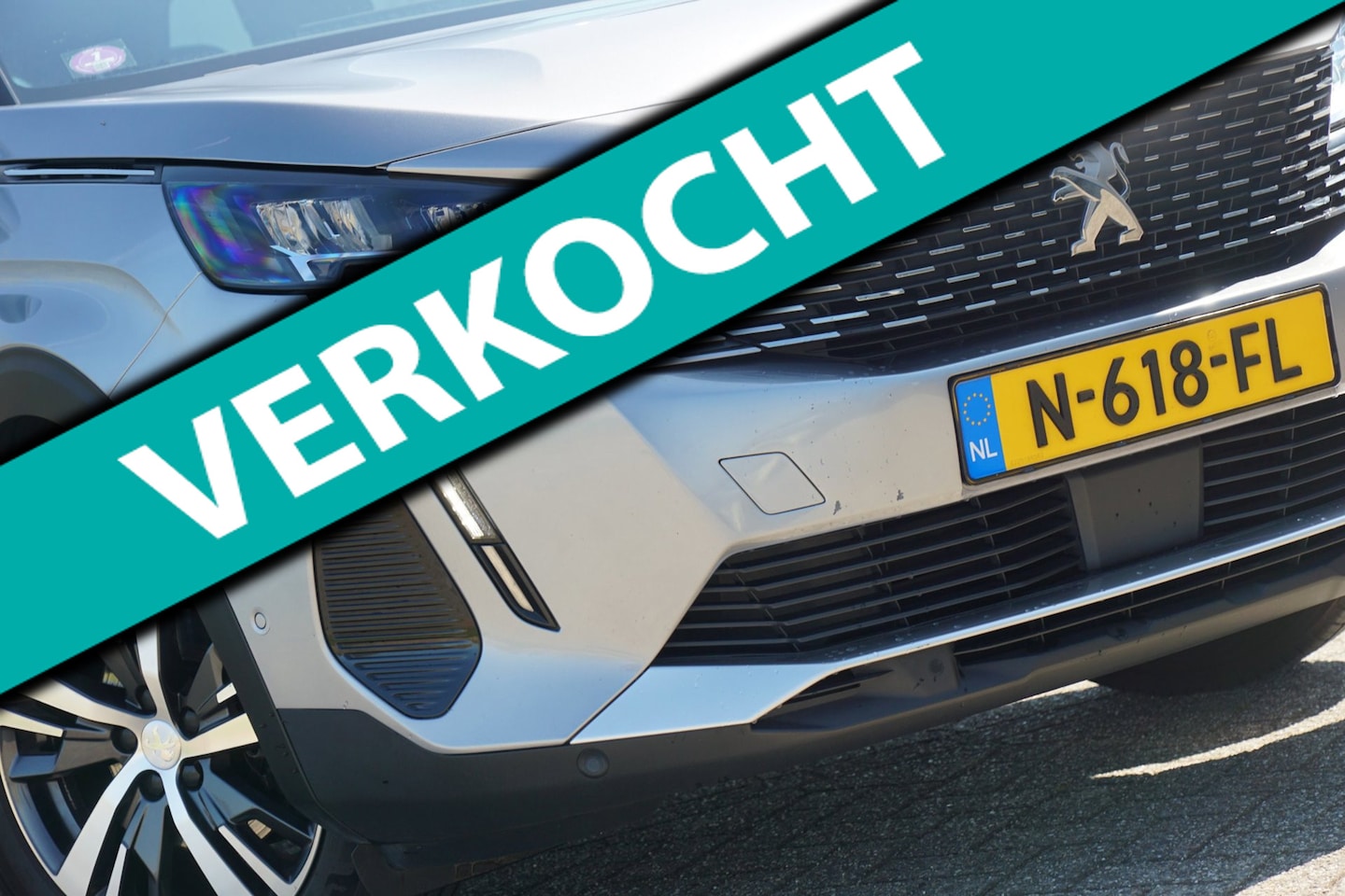 Peugeot 5008 - 1.2 PureTech Blue Lease Allure | Gris Artense | Carplay/Camera/LED/Elek.achterklep/Half-le - AutoWereld.nl