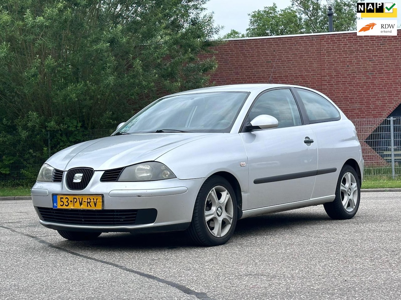 SEAT Ibiza - 1.4-16V Reference Airco*Trekhaak*NAP*LM velgen*Bluetooth* - AutoWereld.nl