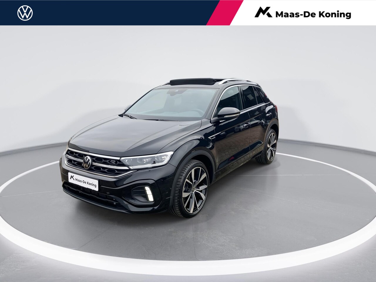 Volkswagen T-Roc - 1.5TSI/150PK R-Line DSG · Panoramadak · Trekhaak · Camera + Parkeersensoren · Stoelverwarm - AutoWereld.nl