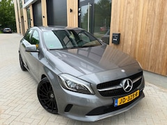 Mercedes-Benz A-klasse - A180 d Business (bj 2016) XENON/FACELIFT/NIEUWE APK