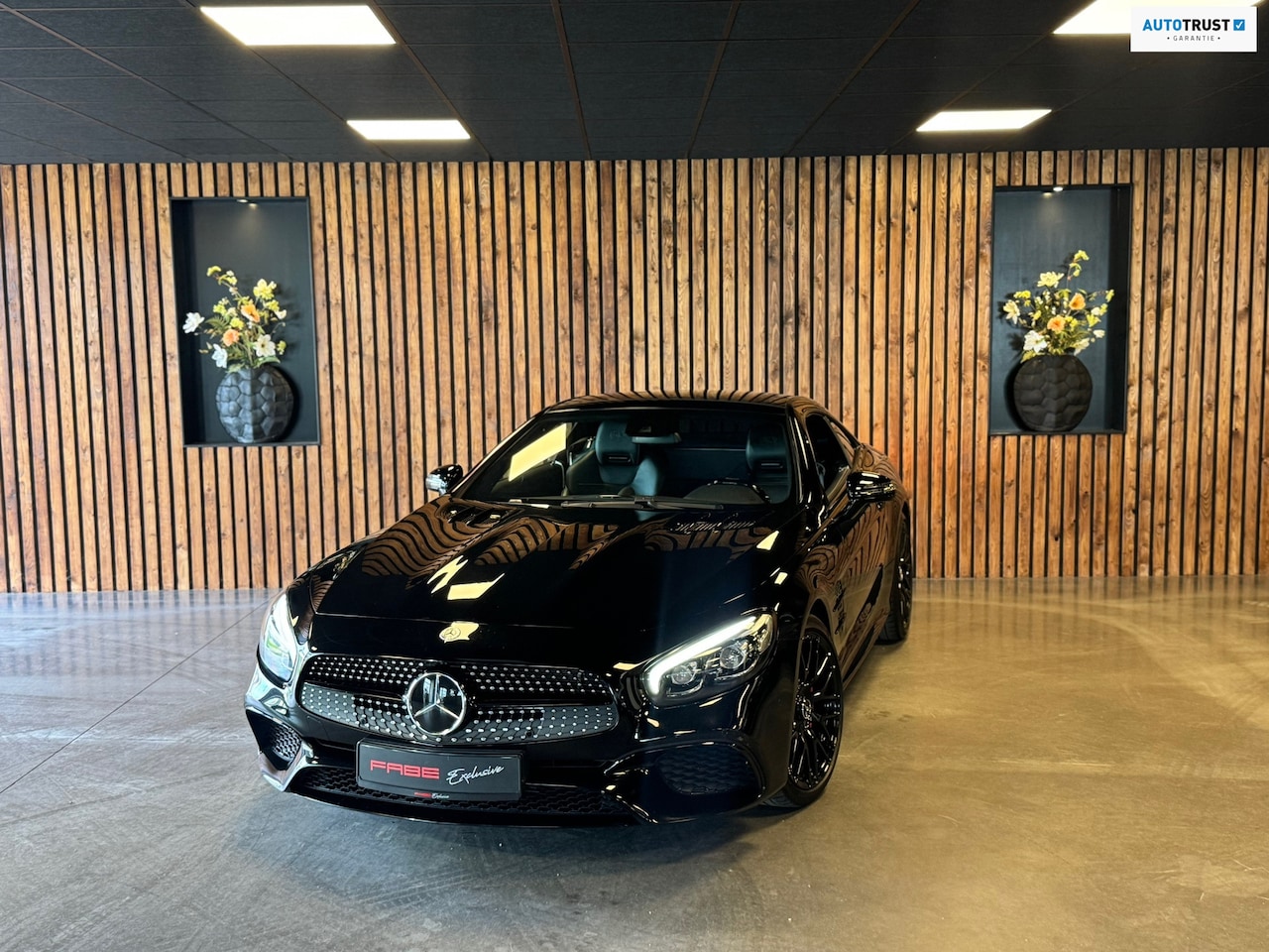 Mercedes-Benz SL-klasse Cabrio - 500 Edition 1 / 63 Look / Memory / H/K / Camera / Stoelventilatie / Alcantara hemel / Lede - AutoWereld.nl