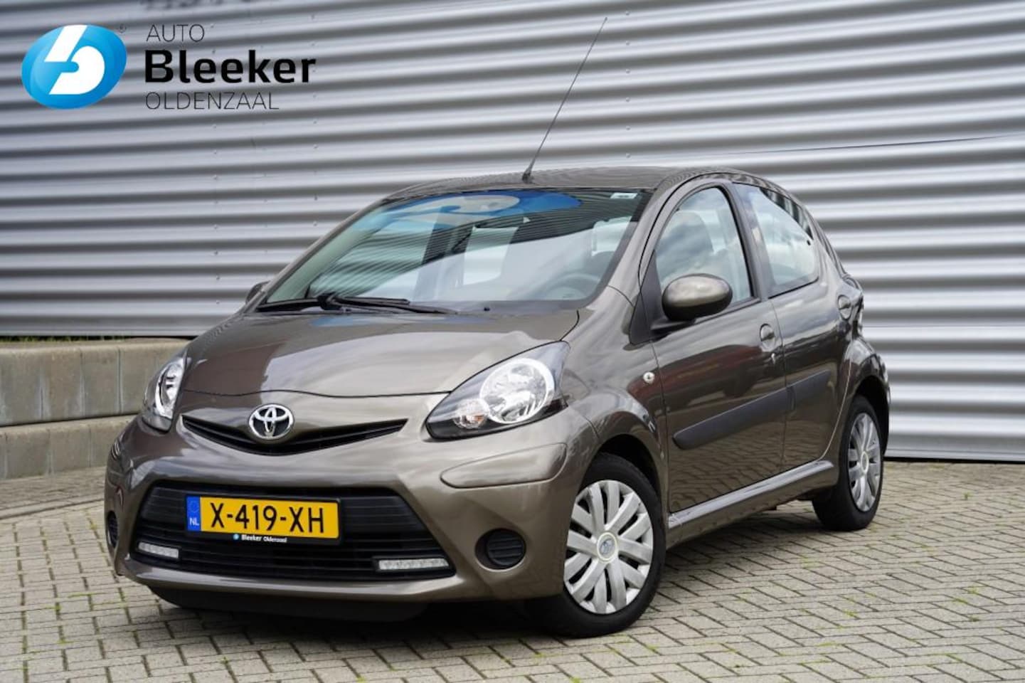 Toyota Aygo - 1.0 VVT-i Airco Carplay 5-drs - AutoWereld.nl