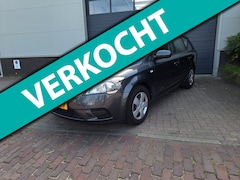 Kia Cee'd - | 1.4 CVVT X-tra | Airco | Trekhaak |