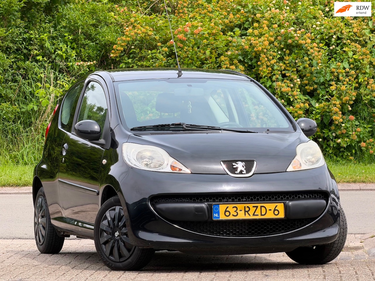 Peugeot 107 - 1.0 | Airco | APK - AutoWereld.nl