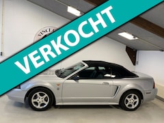 Ford Mustang - 3.8L V6 Cabriolet Automaat