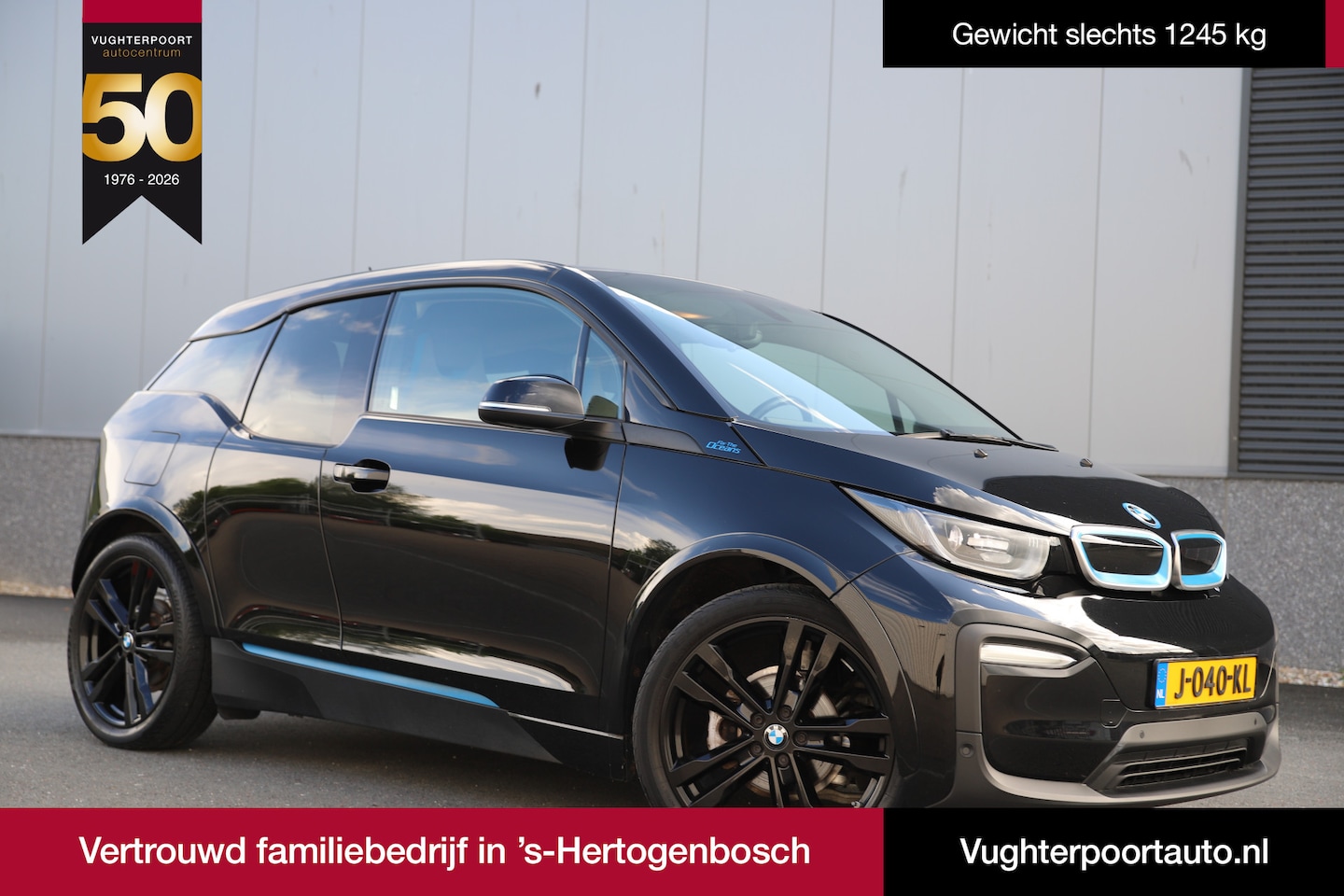 BMW i3 - *For the Oceans* 120Ah 42 kWh //W-pomp/20"Jet-black/Camera/3-fase/Led - AutoWereld.nl
