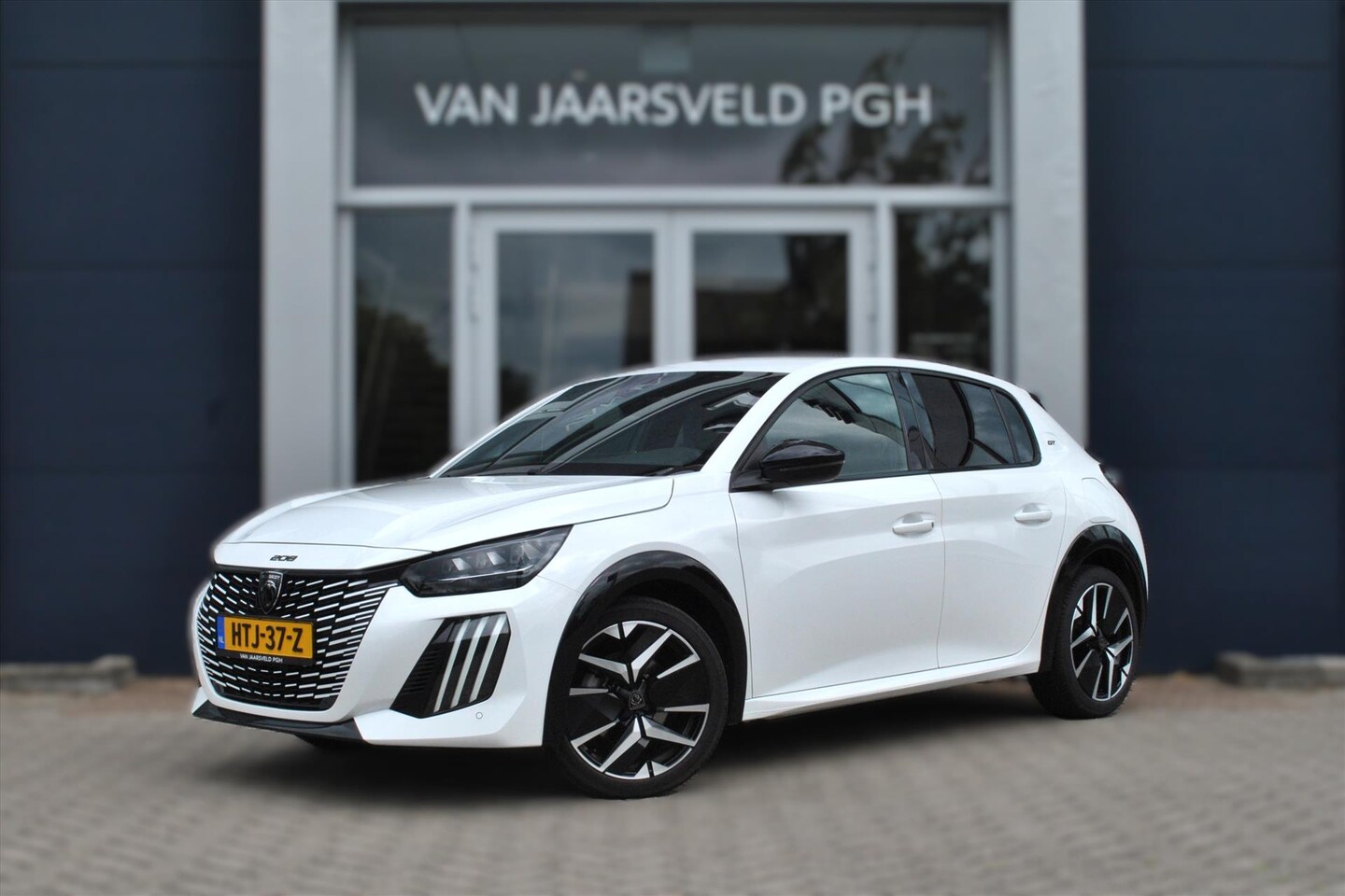 Peugeot 208 - 1.2 PureTech 100pk GT / Camera / Keyless - AutoWereld.nl