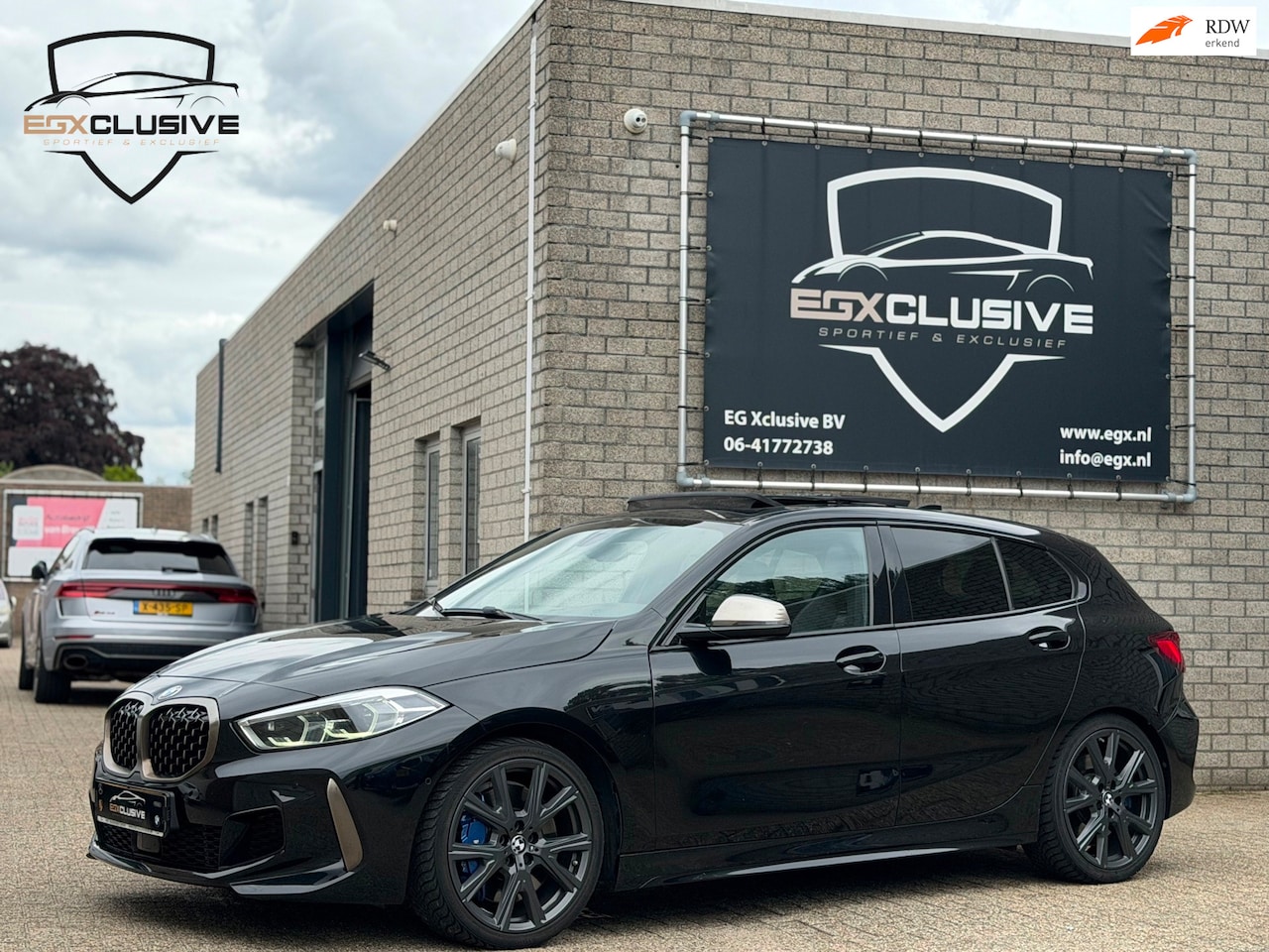 BMW 1-serie - M135i xDrive High Executive PANO|CAMERA|HUD|H&K|SFEERVERLICHTING - AutoWereld.nl