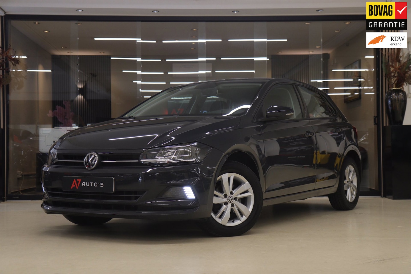 Volkswagen Polo - 1.0 TSI CARPLAY/AUTOMAAT/PARKPILOT/AIRCO/VOL - AutoWereld.nl