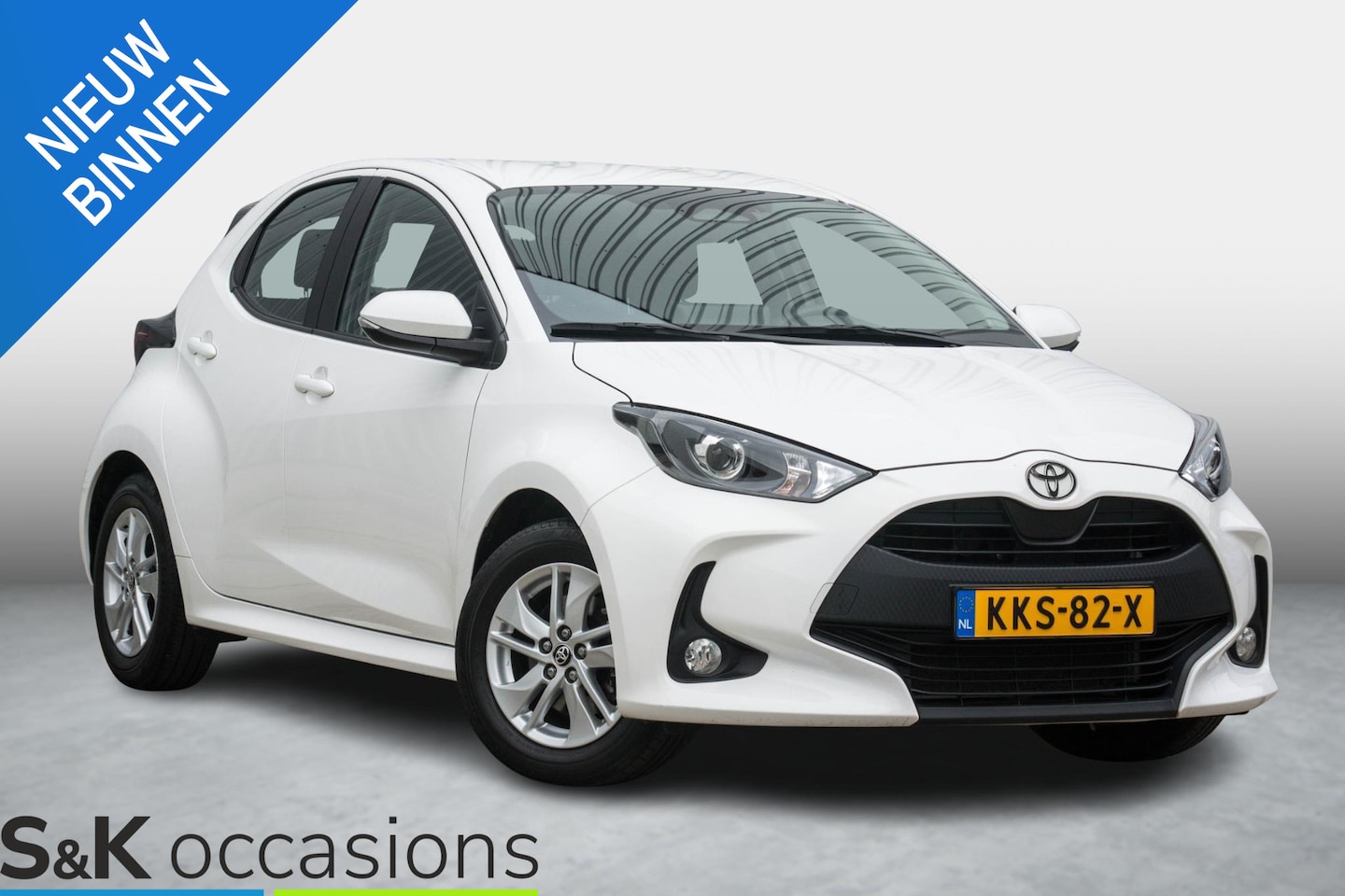 Toyota Yaris - 1.5 Hybrid 115 Business ACC Keyless - AutoWereld.nl