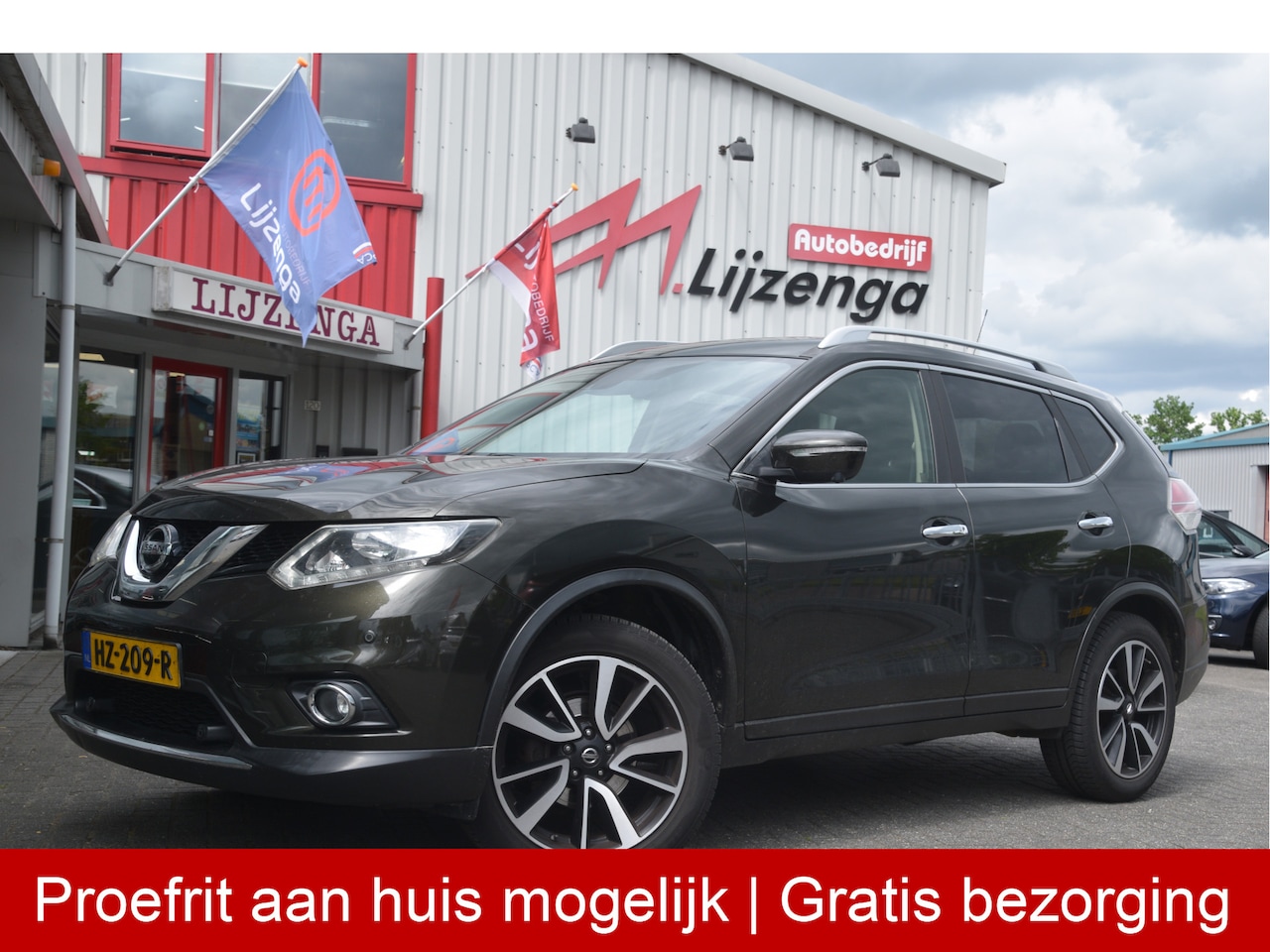 Nissan X-Trail - 1.6 DIG-T N-Connecta Navi | Camera | Keyless | Pano | Trekhaak | DAB | LMV - AutoWereld.nl
