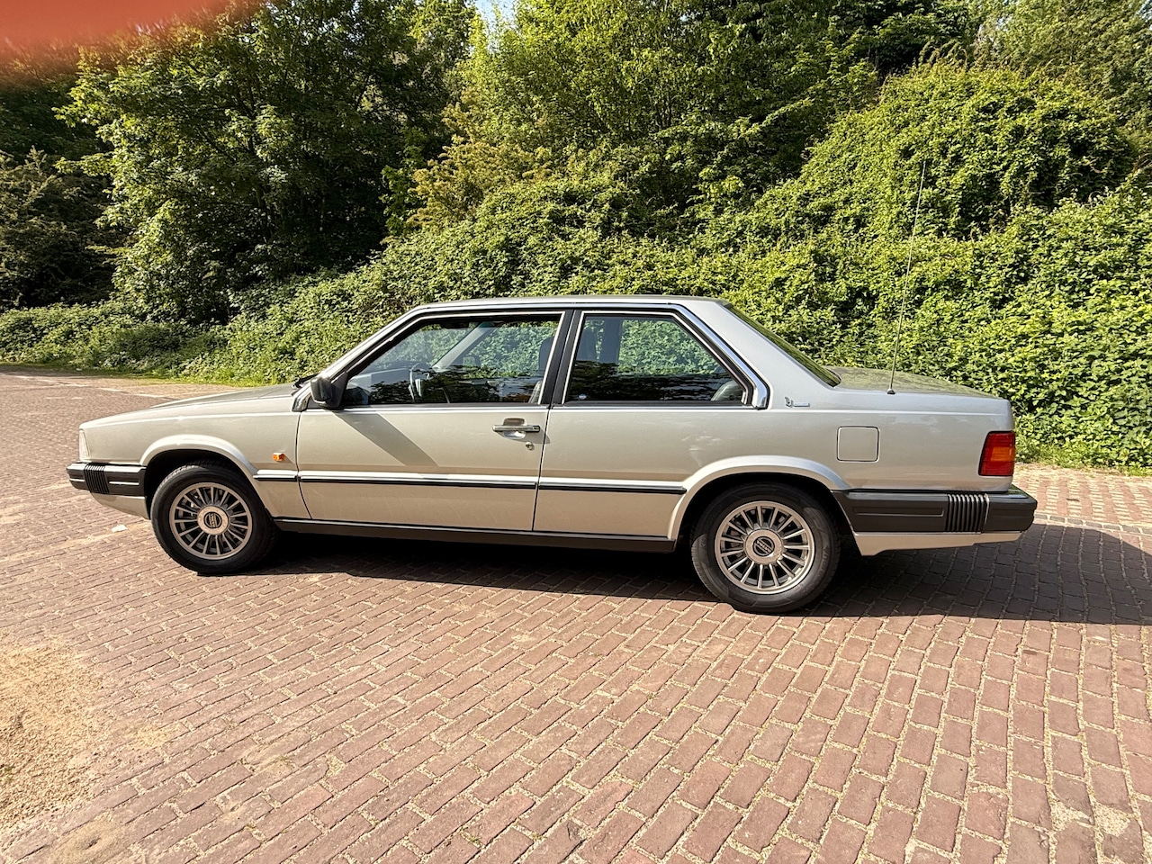 Volvo 780 - 2.8 Coupé - AutoWereld.nl
