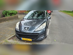 Peugeot 207 - 1.4 VTi X-Line