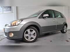 Ford Fiesta - 1.4-16V Crossroad NL-AUTO/2EIG/NAP/2 SLEUTELS