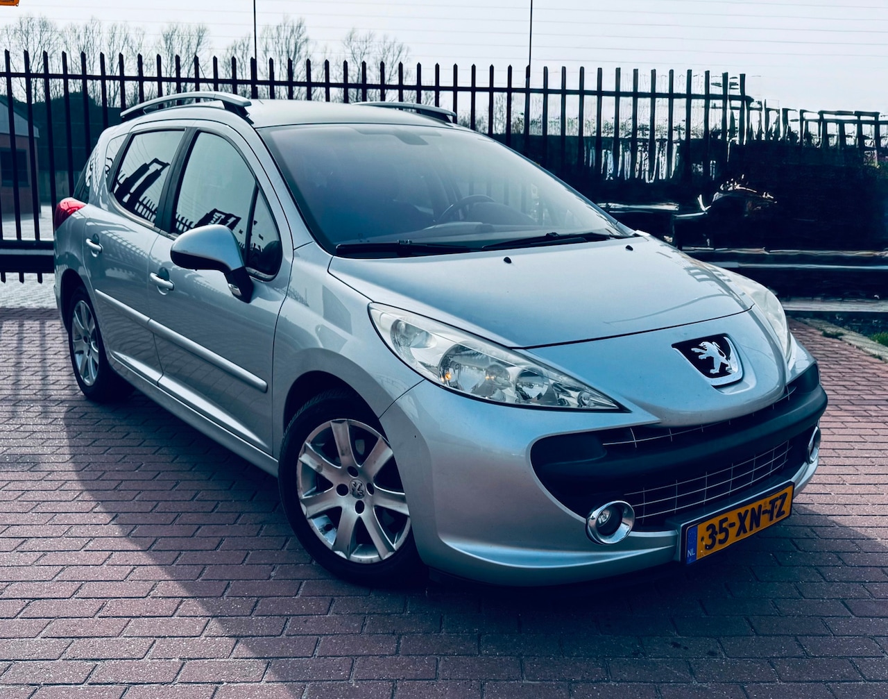 Peugeot 207 SW - 1.6 VTi XS Première/ EXPORT /ZO Meenemen/ - AutoWereld.nl