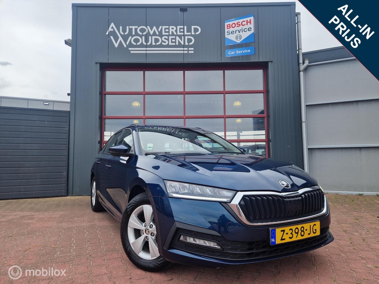 Skoda Octavia Combi - 1.0 e-TSI Business Edition 12MND BOVAG|NAVI|WEGKL TREKHAAK|PDC|CLIMA|EL. ACHTERKLEP - AutoWereld.nl