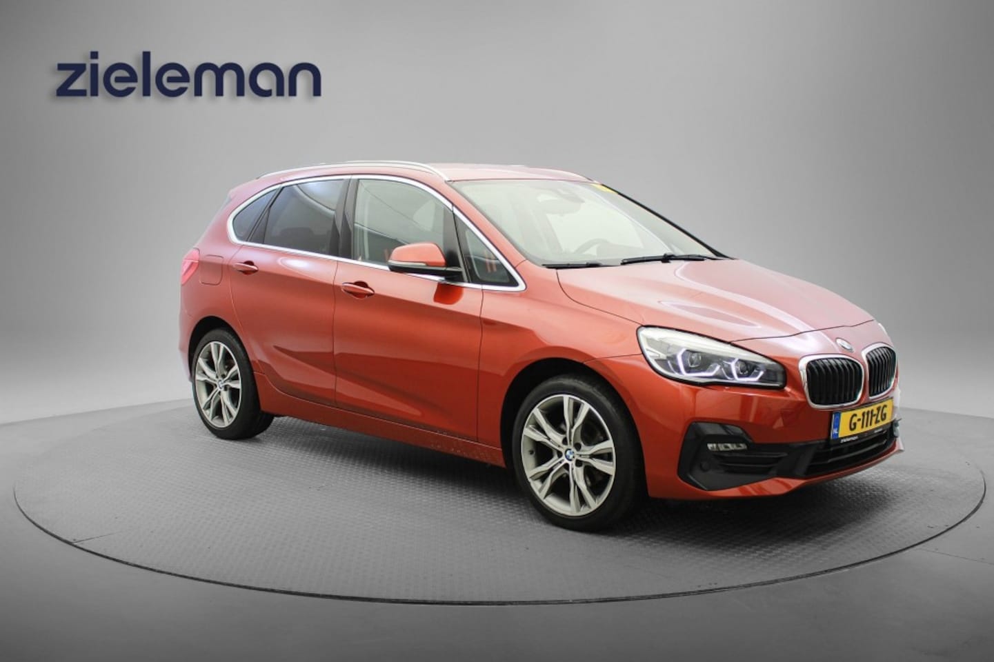 BMW 2-serie Active Tourer - 218i Executive Edition - Carplay, Camera, Half Leer, Headup Display - AutoWereld.nl