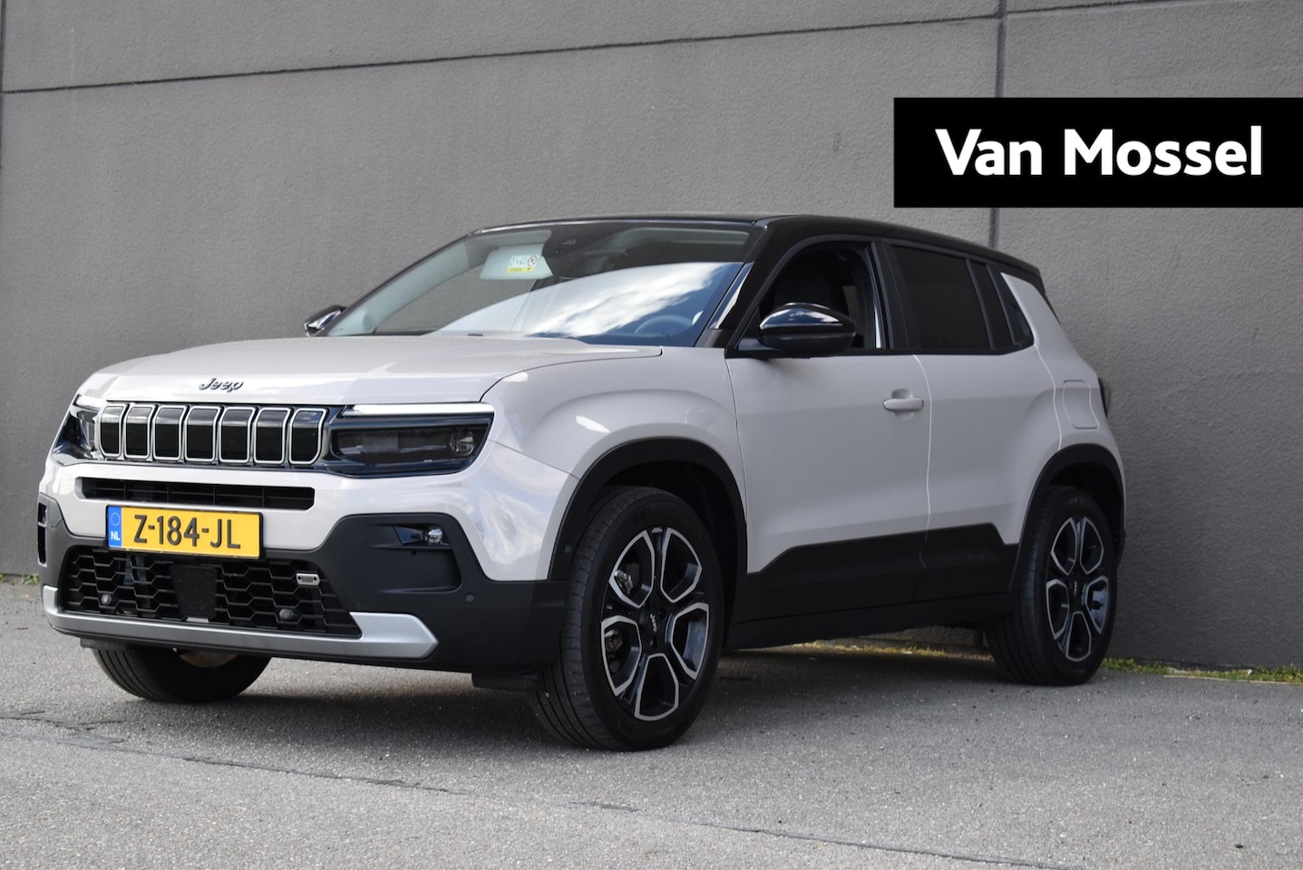 Jeep Avenger - Summit 54 kWh | Camera | Navigatie | Climate control | 18' Lmv | Winter pack | - AutoWereld.nl