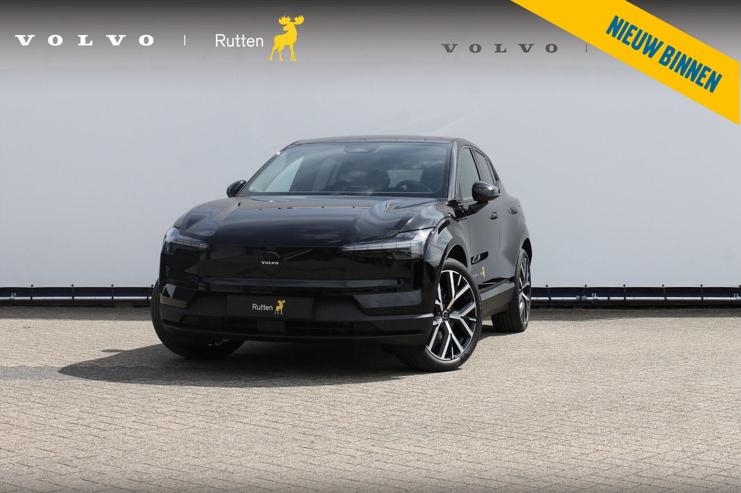 Volvo EX30 - Single Motor Ext Range Plus Black Ed Europa 69 kWh 20" Lichtmetalen velgen, Google Infotai - AutoWereld.nl