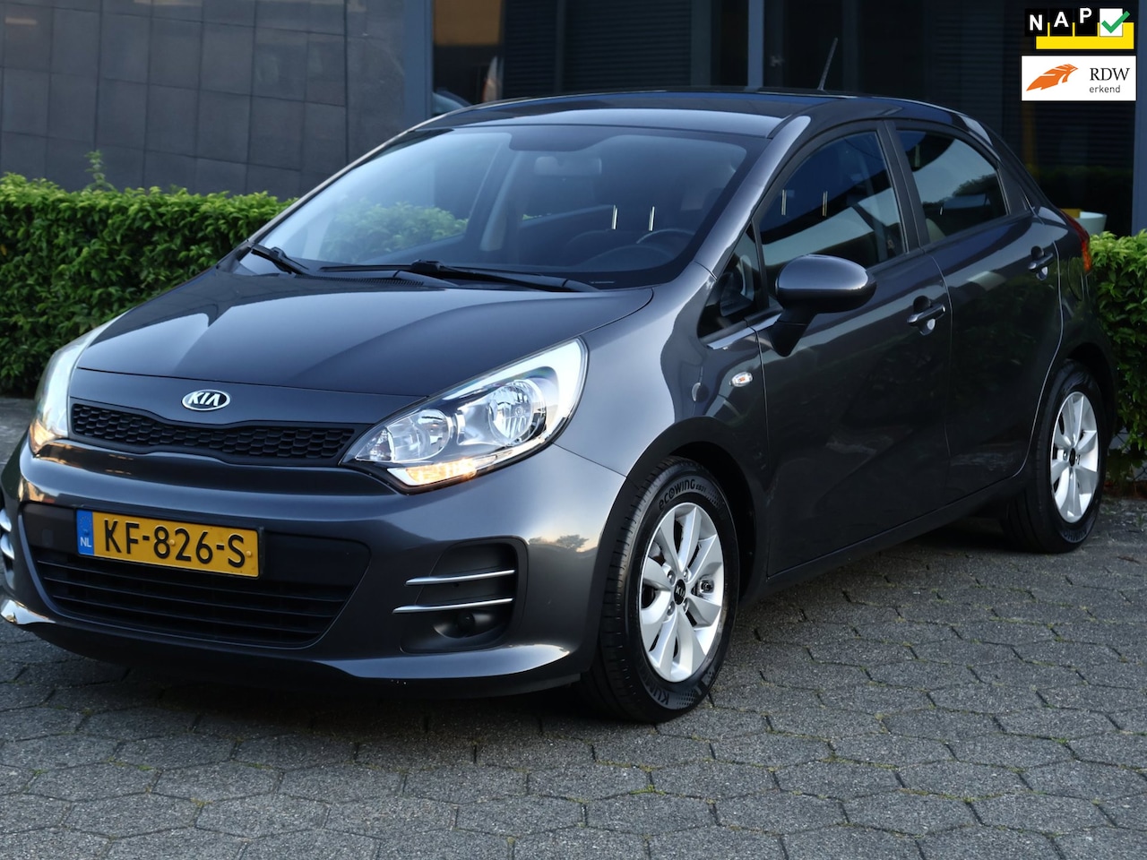 Kia Rio - 1.2 CVVT ComfortPlusLine Navigator|Camera|Nav|Airco|1e Eig.|Dealer Ond. - AutoWereld.nl