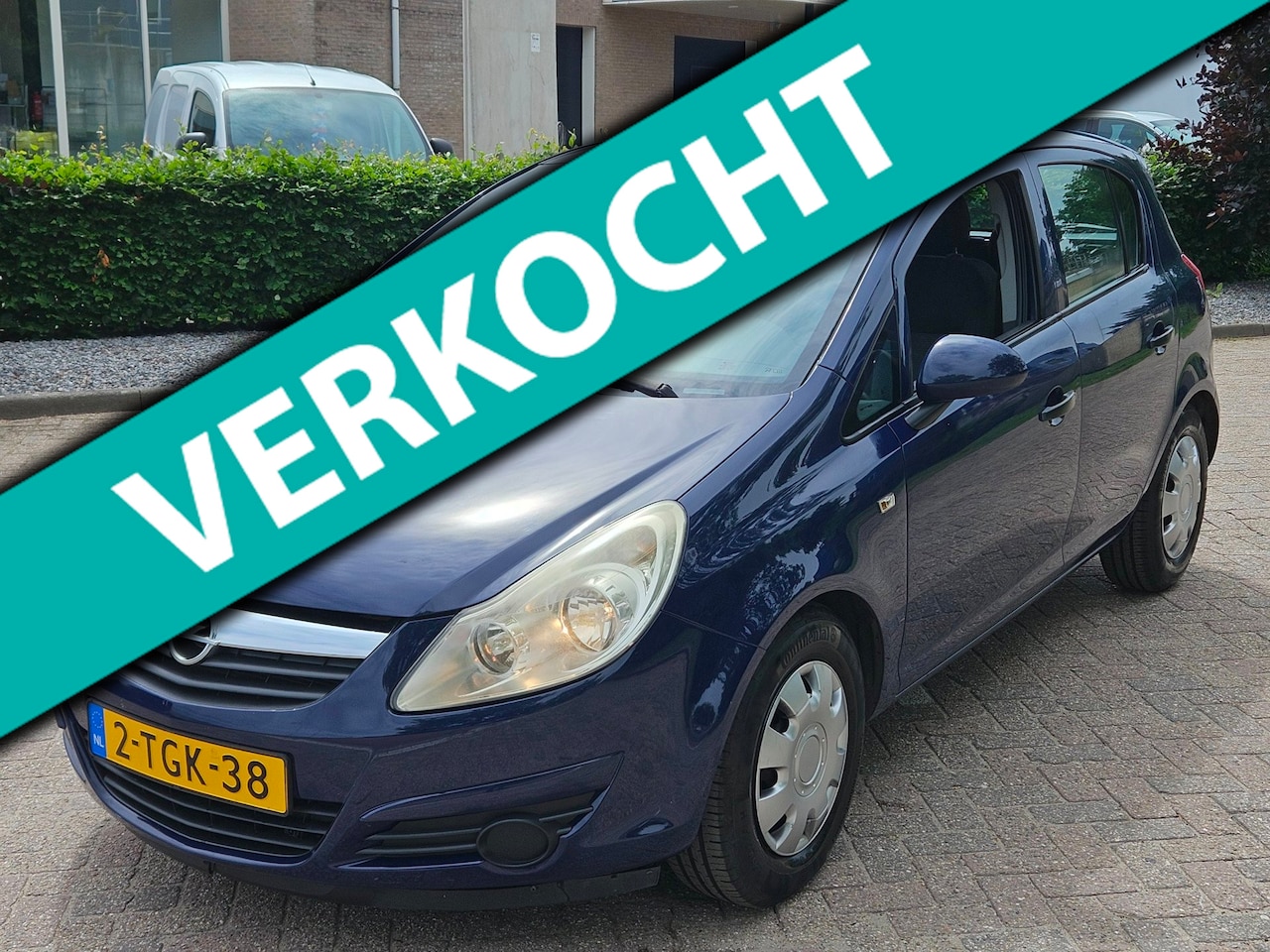 Opel Corsa - 1.2-16V '111' Edition 1.2-16V '111' Edition - AutoWereld.nl