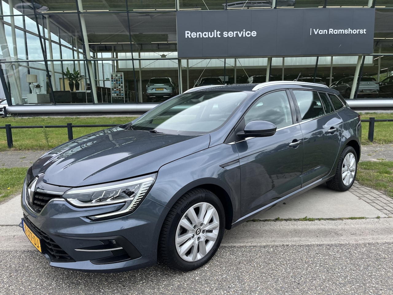 Renault Mégane Estate - 1.3 TCe 140 PK Equilibre / Climate / PDC V+A / Navi / Cruise / - AutoWereld.nl