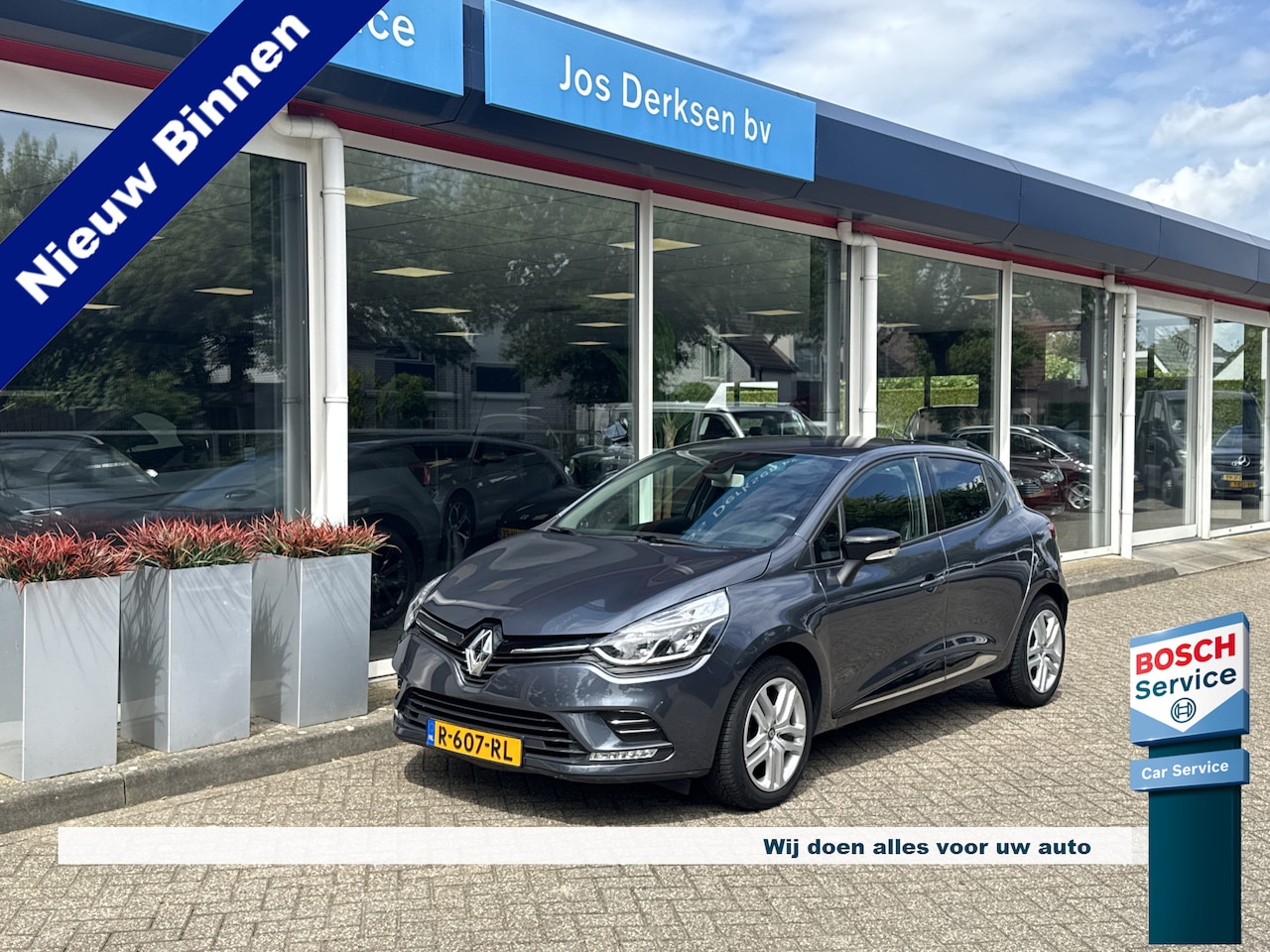 Renault Clio - 0.9 TCe Life - Airco | PDC | All Season - AutoWereld.nl