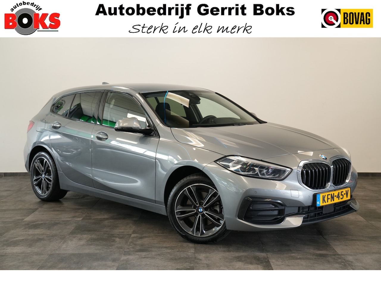 BMW 1-serie - 118i Business Edition Plus Keyless Go PDC LED CArplay - AutoWereld.nl