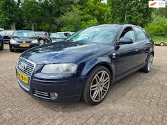 Audi A3 Sportback - 2.0 FSI 5-deurs XENON/panorama/AIRCO