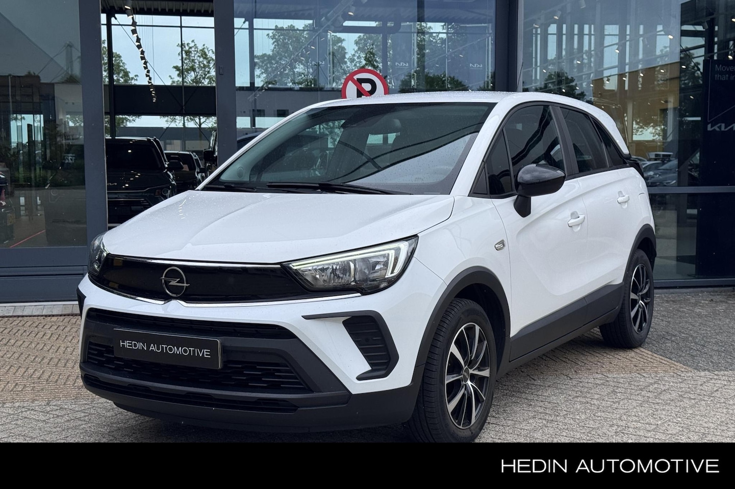 Opel Crossland - 1.2 Edition Airco | Parkeersensoren voor en achter | Carplay navi via app | LM velgen | Wi - AutoWereld.nl